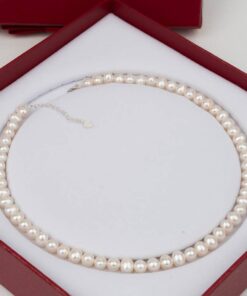 Beautiful shiny egg shaped pearl necklace T24232