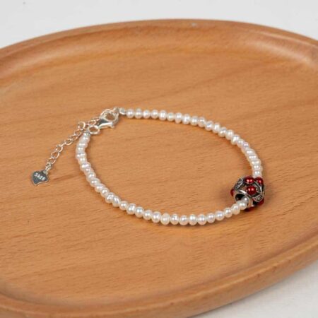 Vòng tay ngọc trai nhỏ kết hợp charm và khóa bạc BC1005