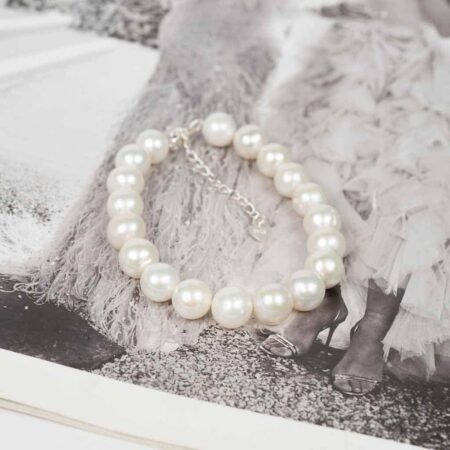 Lắc tay ngọc trai tròn trắng với khóa bạc BC1002