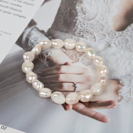 Vòng tay ngọc trai dị hình trắng BE1005