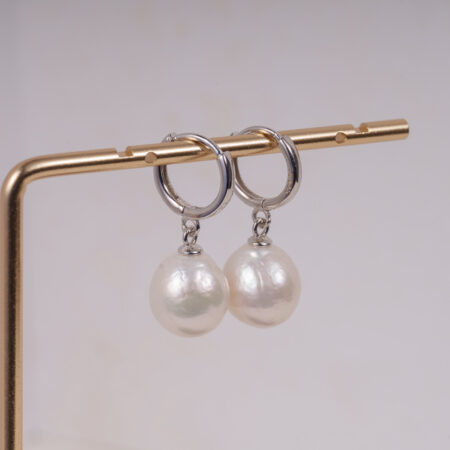 Bông Tai Ngọc Trai Dị Hình Dáng Thả DE1012