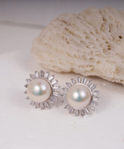 Bông Tai Ngọc Trai Trắng To Viền Đá 10-11 ly SE1043