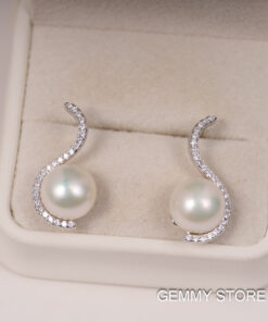 Bông Tai Ngọc Trai Trắng Viền Đá Uốn 10-11.5 ly SE1052