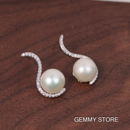 Bông Tai Ngọc Trai Trắng Viền Đá Uốn 10-11.5 ly SE1052