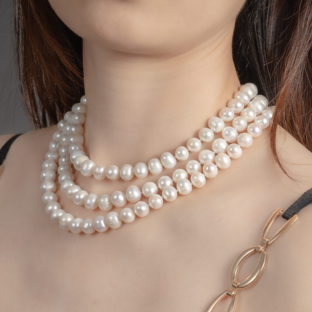 Vòng Ngọc Trai Dài Trắng Trơn 10 Ly NE1042