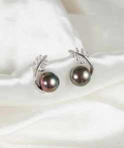 Bông Tai Ngọc Trai Nụ Đen Chiếc Lá SE1059