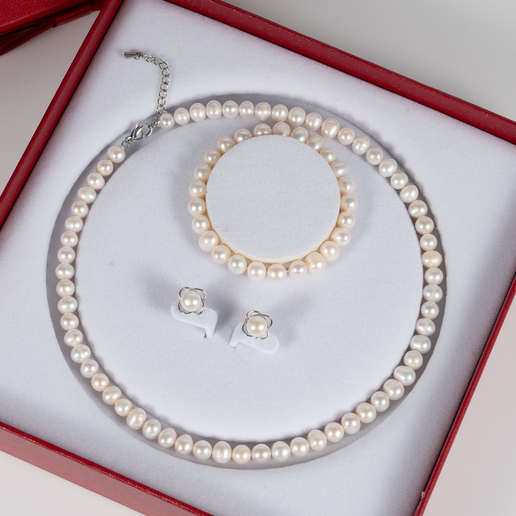 Pearl Jewelry Set Including Necklace, Bracelet and Earrings NE1077BESE1067