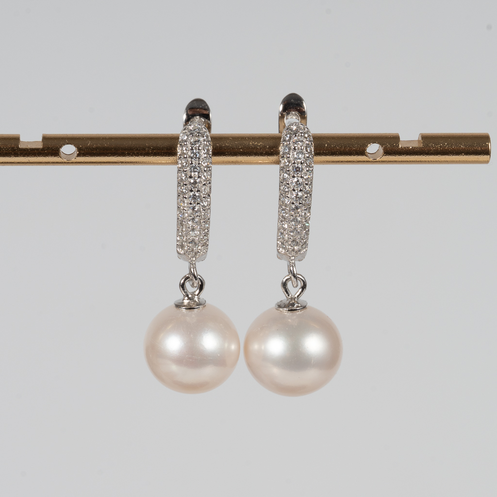 High-End Pearl Hoop Earrings DE1032 - Image 4