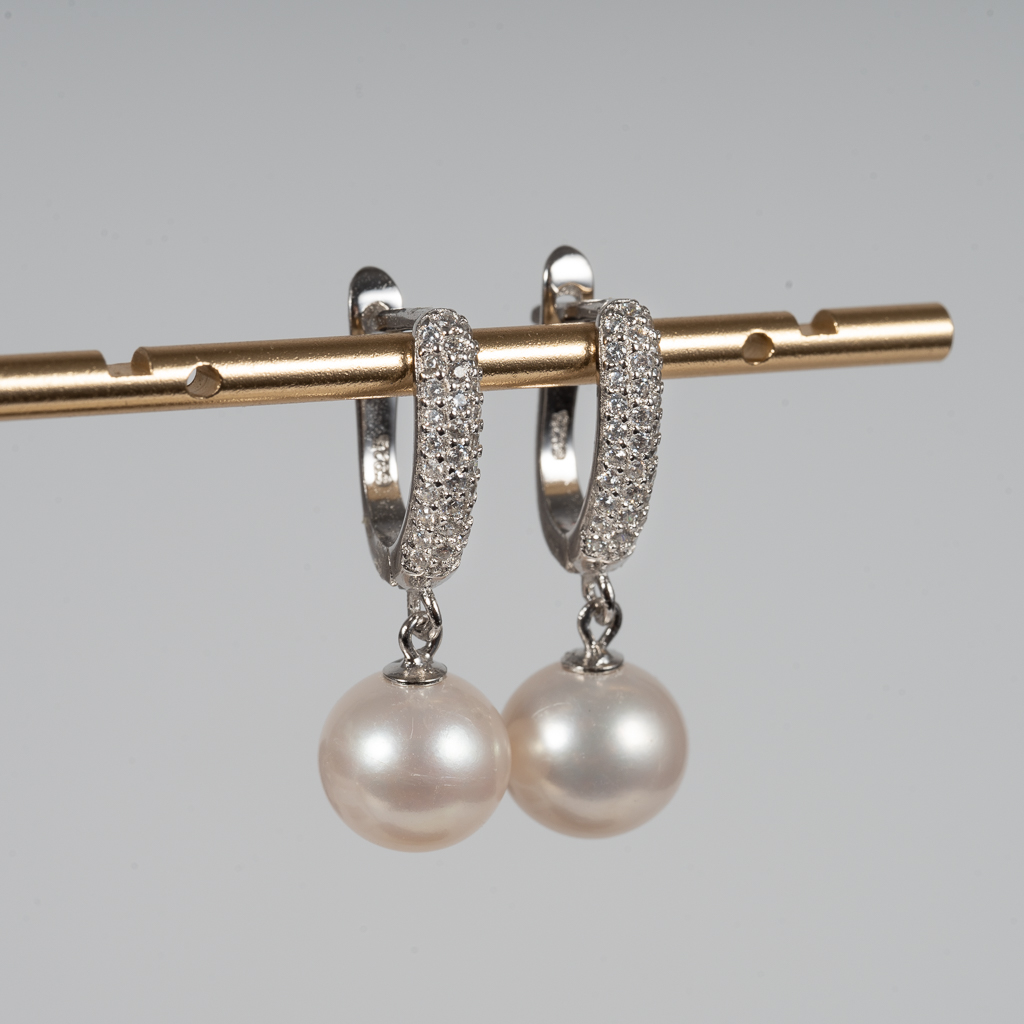 High-End Pearl Hoop Earrings DE1032 - Image 2