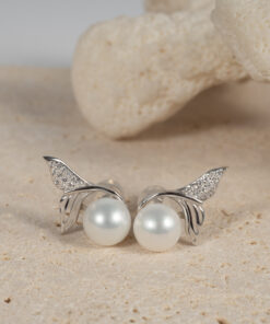 Bông Tai Ngọc Trai Trắng Đuôi Cá SE1074