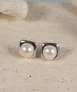 Bông Tai Ngọc Trai Viền Bạc Vuông SE1061