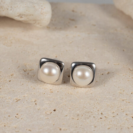 Square Silver-rimmed Pearl Earrings SE1061