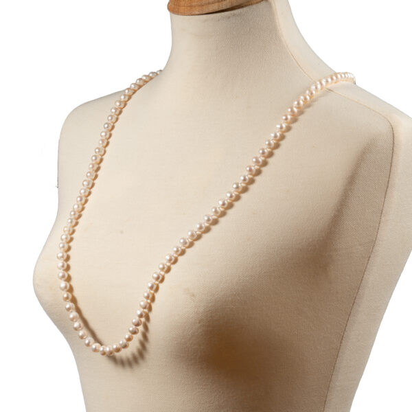 108-Bead Pearl Necklace with Styling Clasp NE1085