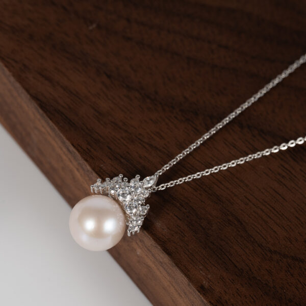 Round Pearl Necklace SP1038