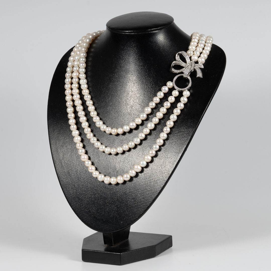 Vòng Ngọc Trai 3 Tầng Khóa Kiểu NP1076