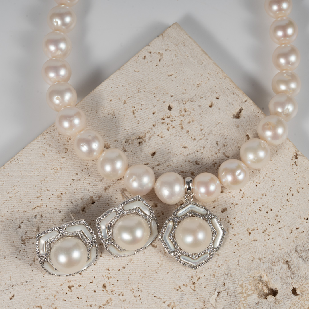 Bộ Trang Sức Ngọc Trai Vòng Cổ Có Mặt Và Bông Tai SET1014 - Hình ảnh 4