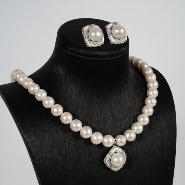 Bộ Trang Sức Ngọc Trai Vòng Cổ Có Mặt Và Bông Tai SET1014