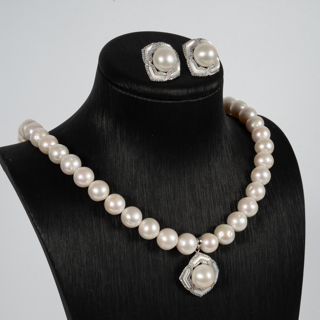 Bộ Trang Sức Ngọc Trai Vòng Cổ Có Mặt Và Bông Tai SET1014