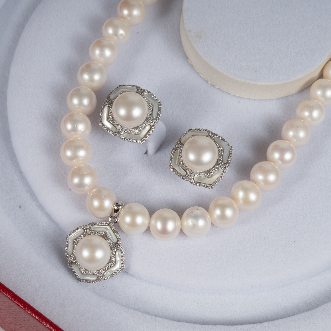 Bộ Trang Sức Ngọc Trai Vòng Cổ Có Mặt Và Bông Tai SET1014 - Hình ảnh 5