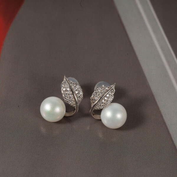 Bông Tai Ngọc Trai Chiếc Lá SE1090