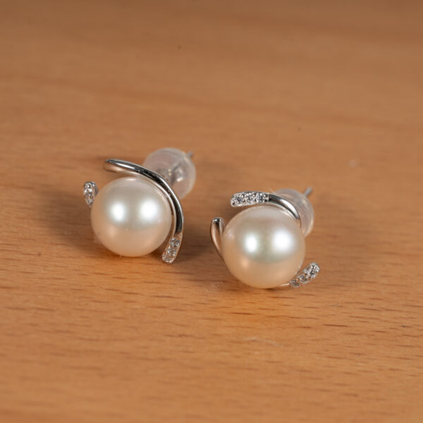 Bông Tai Ngọc Trai Viền Bạc DE1040