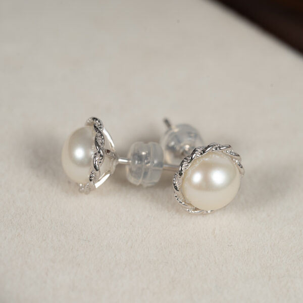 Bông Tai Ngọc Trai Viền Bạc DE1042