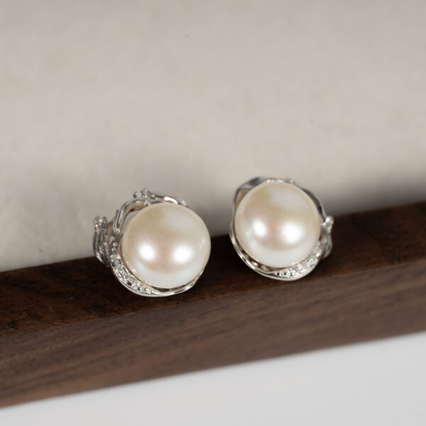 Bông Tai Ngọc Trai Viền Bạc DE1044