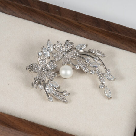 Cài Áo Ngọc Trai Chiếc Lá Lấp Lánh Trắng BR0107