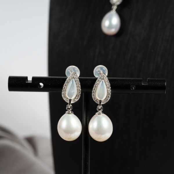 Bộ Trang Sức Ngọc Trai Vòng Cổ Có Mặt Và Bông Tai SET1019