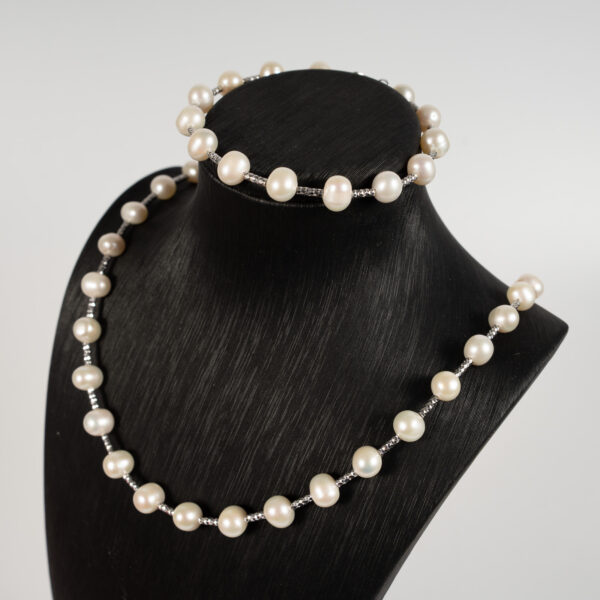 Bộ Trang Sức Ngọc Trai Vòng Cổ Và Vòng Tay Bạc Cách Hạt SET1021