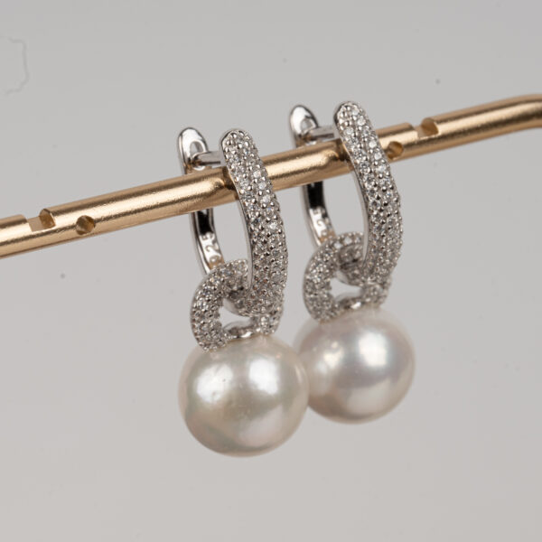 Bông Tai Ngọc Trai Lấp Lánh DE1050