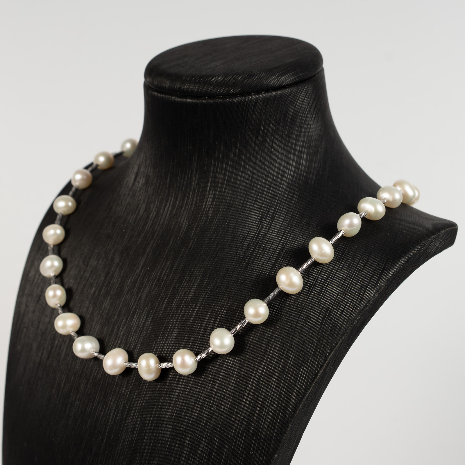 Vòng Ngọc Trai Cách Hạt NE1099