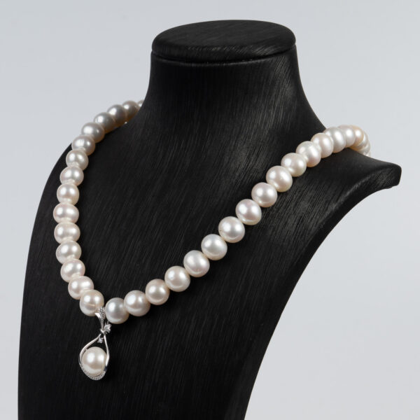 Vòng Ngọc Trai Kết Hợp Mặt Bạc NP1086