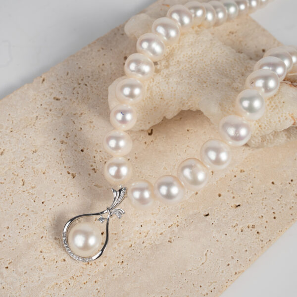 Vòng Ngọc Trai Kết Hợp Mặt Bạc NP1086