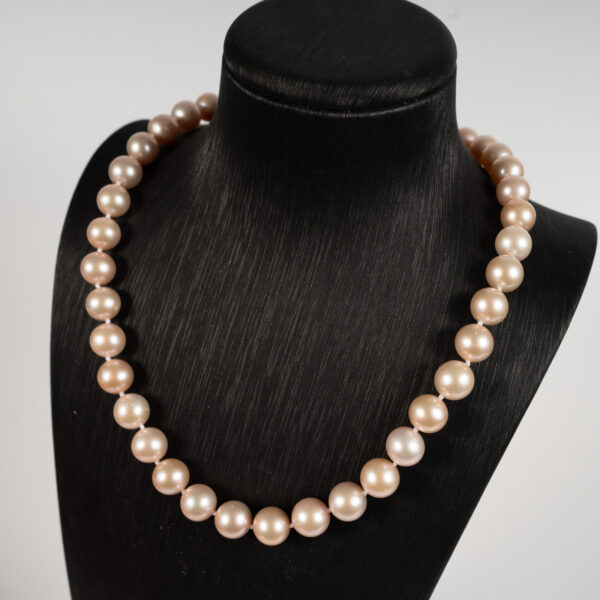 Vòng Ngọc Trai Tím Tròn Đẹp Đeo Sát Cổ NE1098