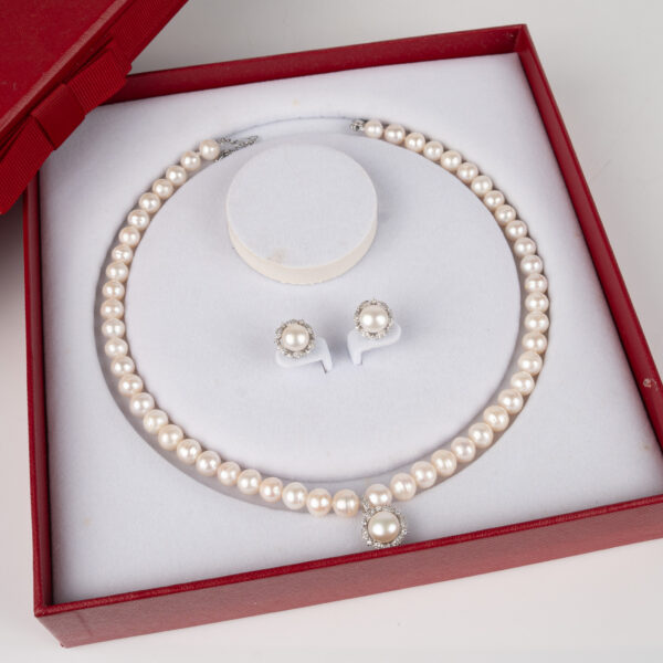 Bộ Ngọc Trai Đính Đá Hoa Xoắn Sang Trọng - SET1023