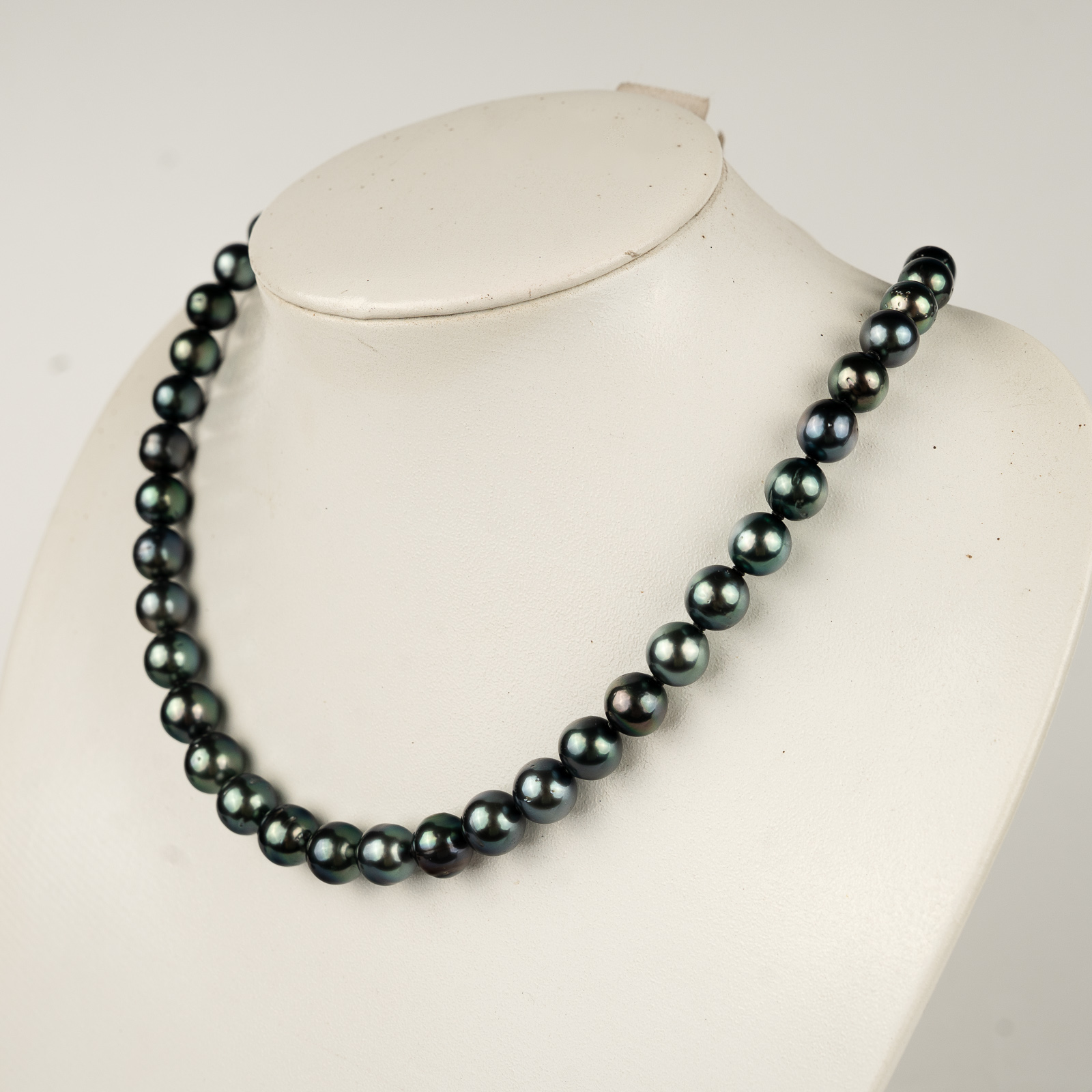 Black-Green Tahitian Pearl Necklace NE1173 Convert to PDF - Image 5